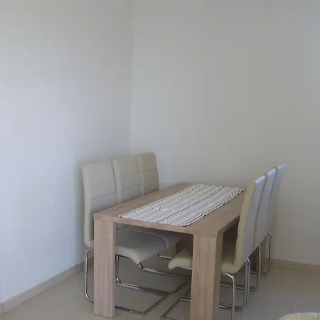 Dolac * Primošten